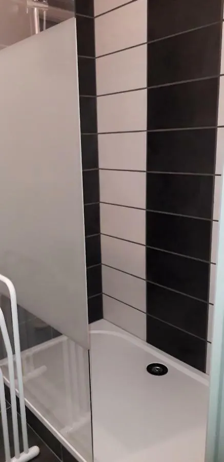 Apartment Appart Comme Chez Soi Pusignan