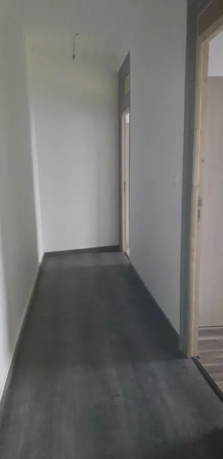 Appart Comme Chez Soi Pusignan 0*,  France
